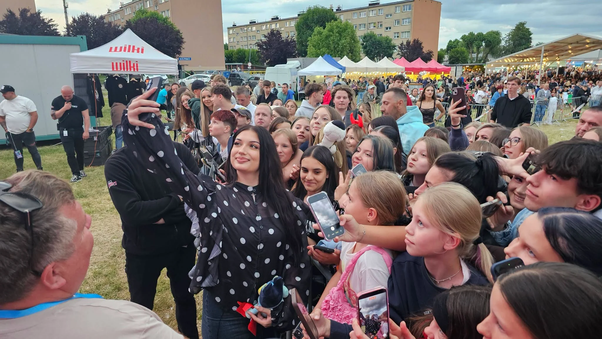 Viki Gabor spotkała się z fanami po koncercie — zdjęcie 12