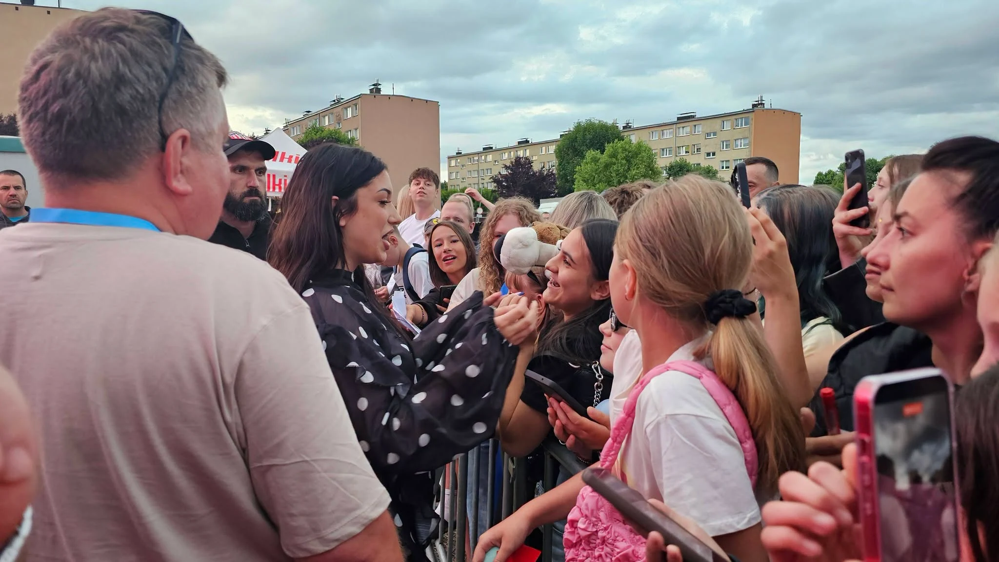 Viki Gabor spotkała się z fanami po koncercie — zdjęcie 13