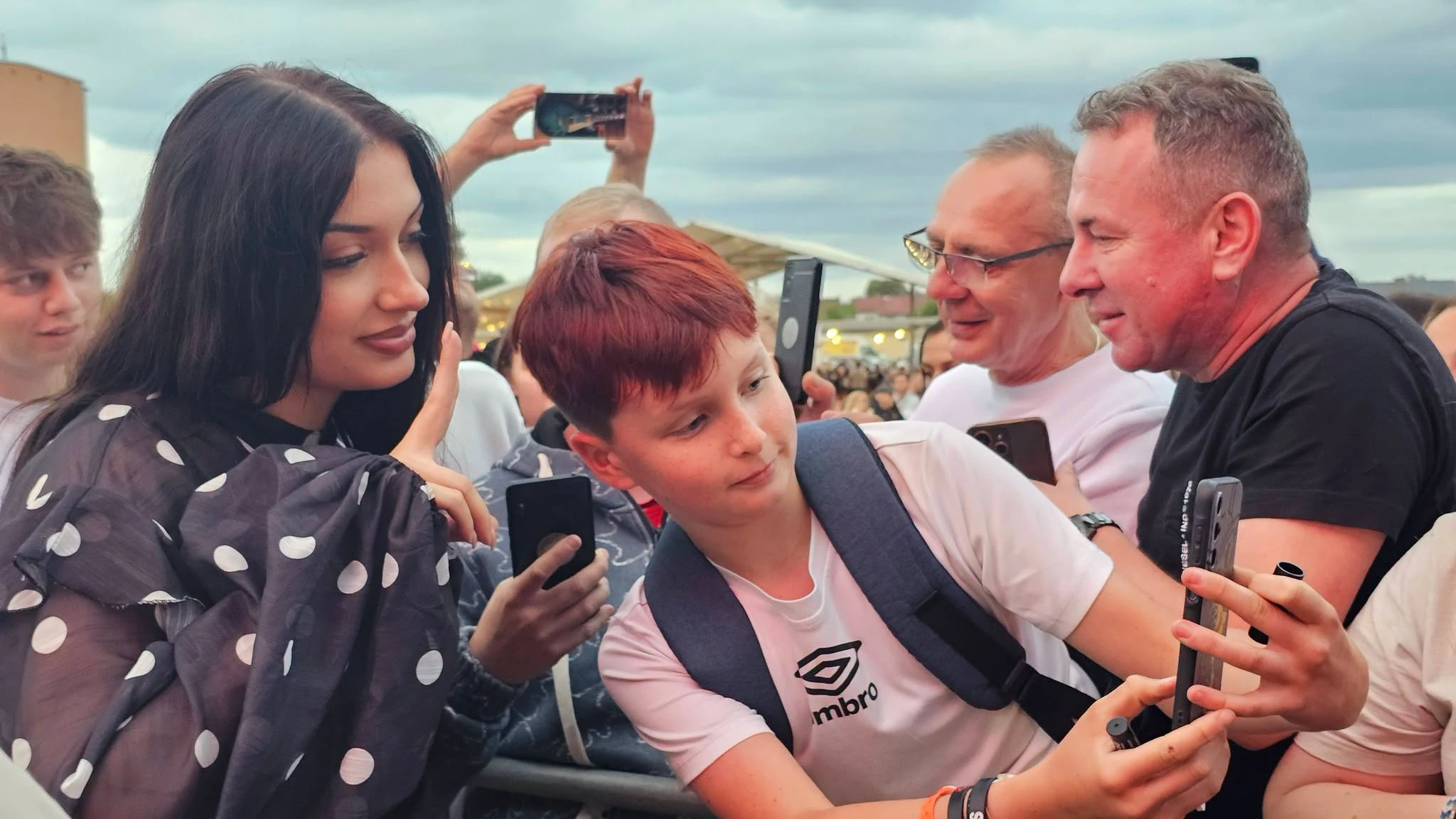 Viki Gabor spotkała się z fanami po koncercie — zdjęcie 17